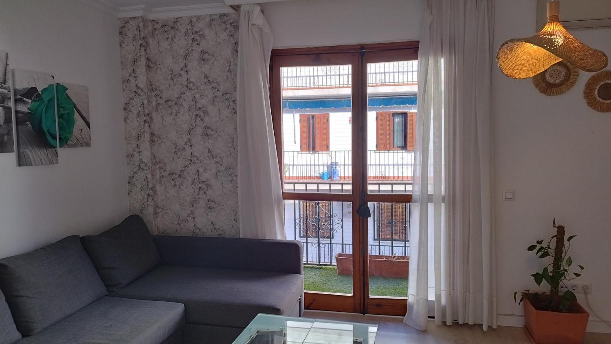 Suite Center San Lorenzo 35 Seville Exterior photo